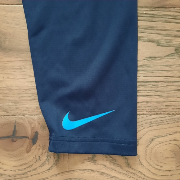 Nike Dri-Fit Pro Training Athletic Tights - Picture 5 of 8